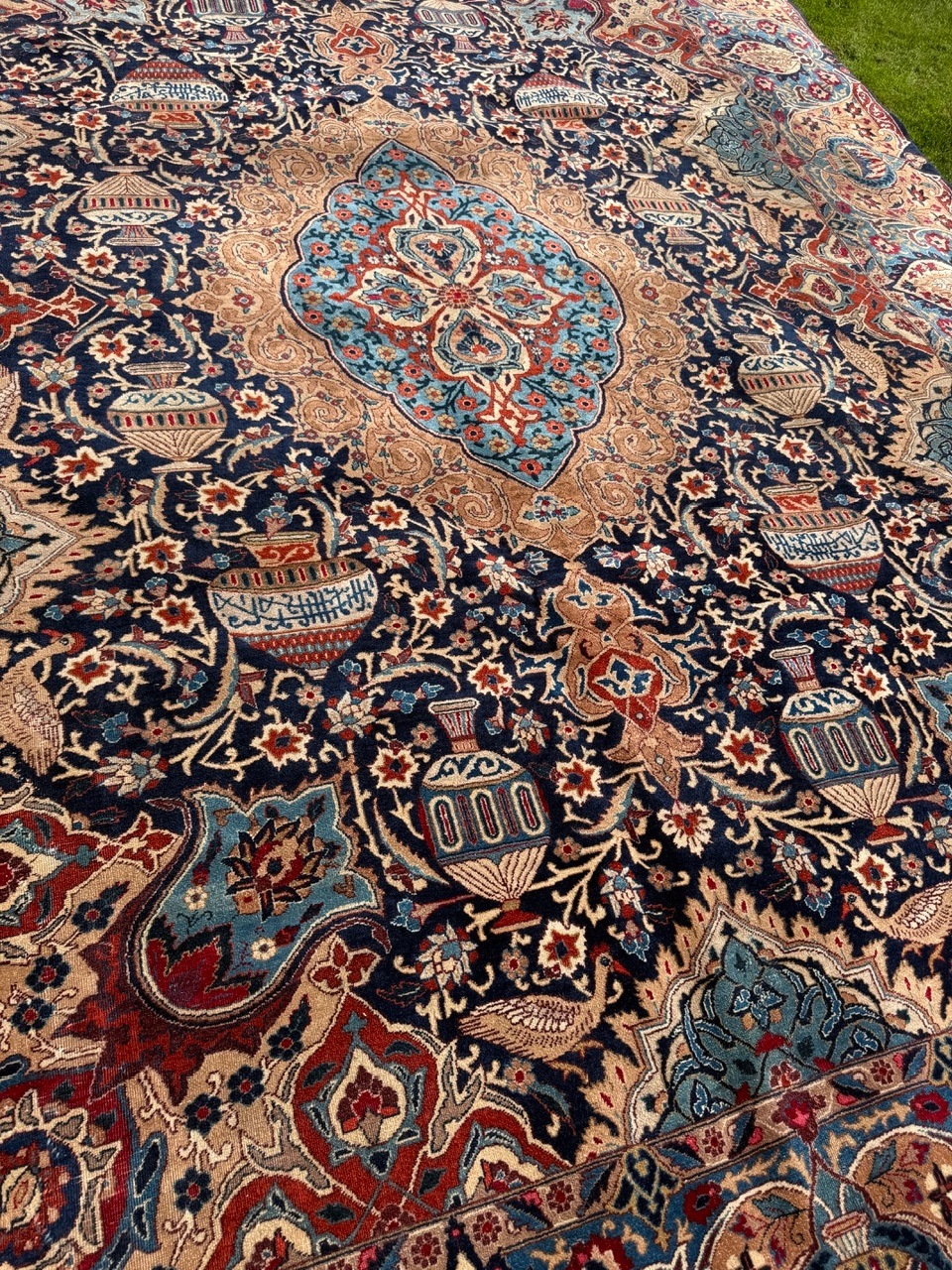 18991546777