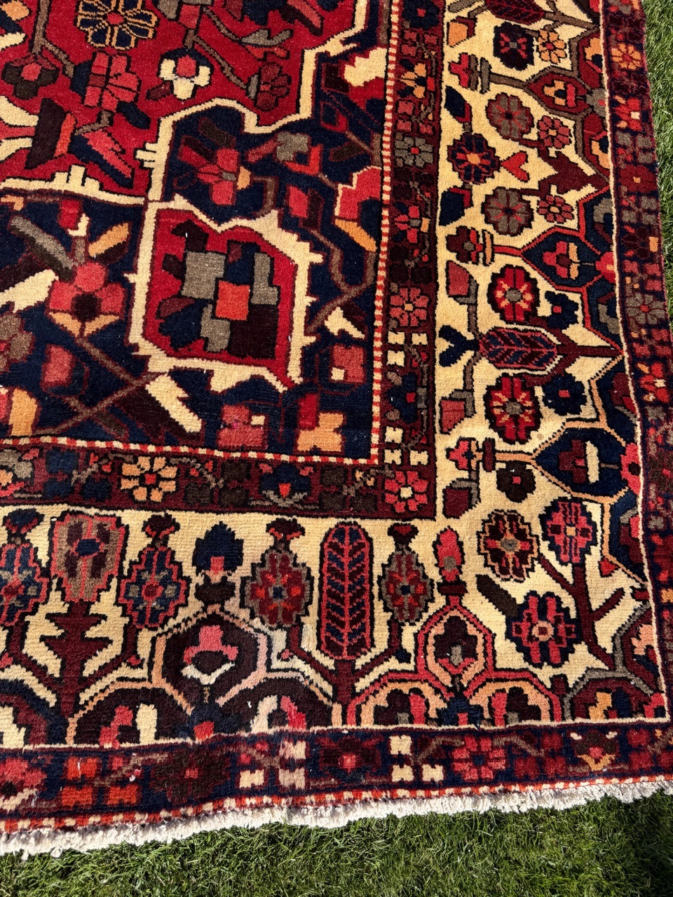 19044827631