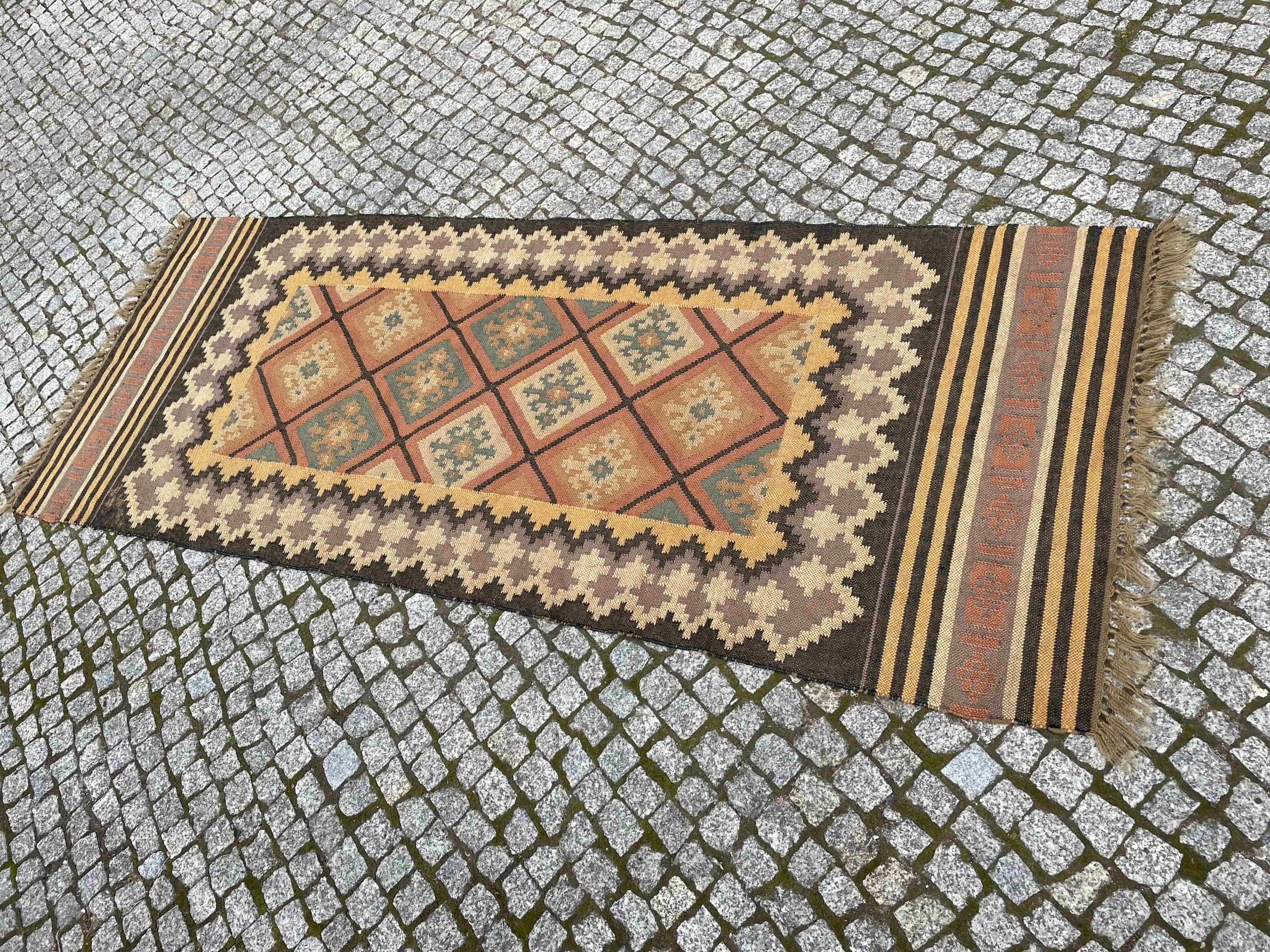 11130696365