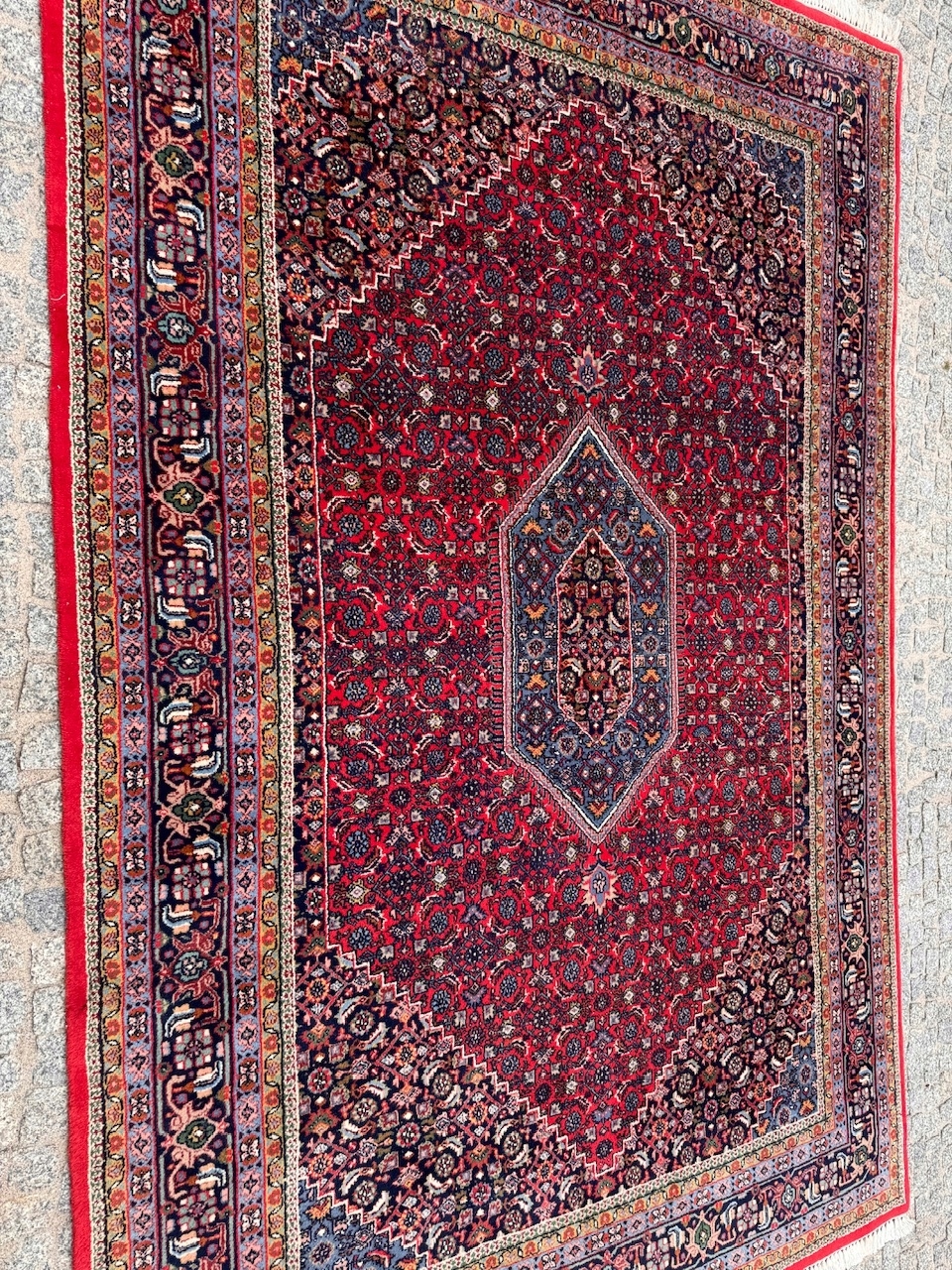 16228150260