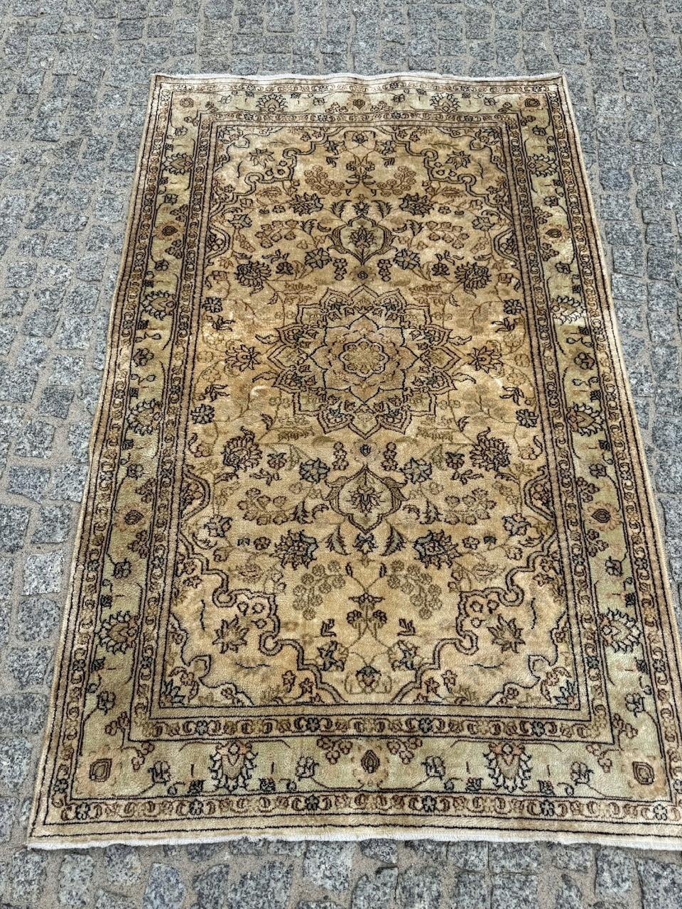 16481267749