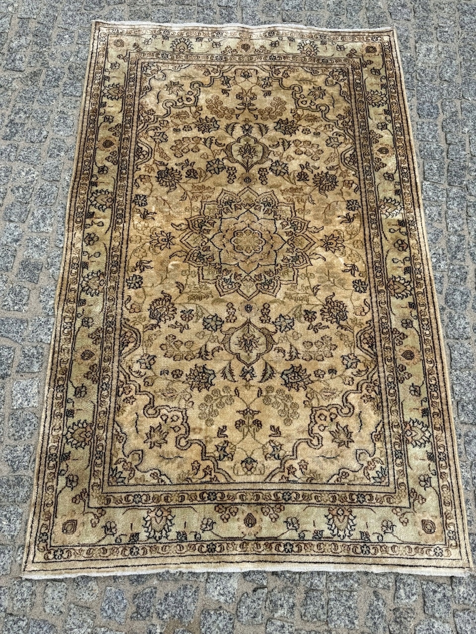 16481267749