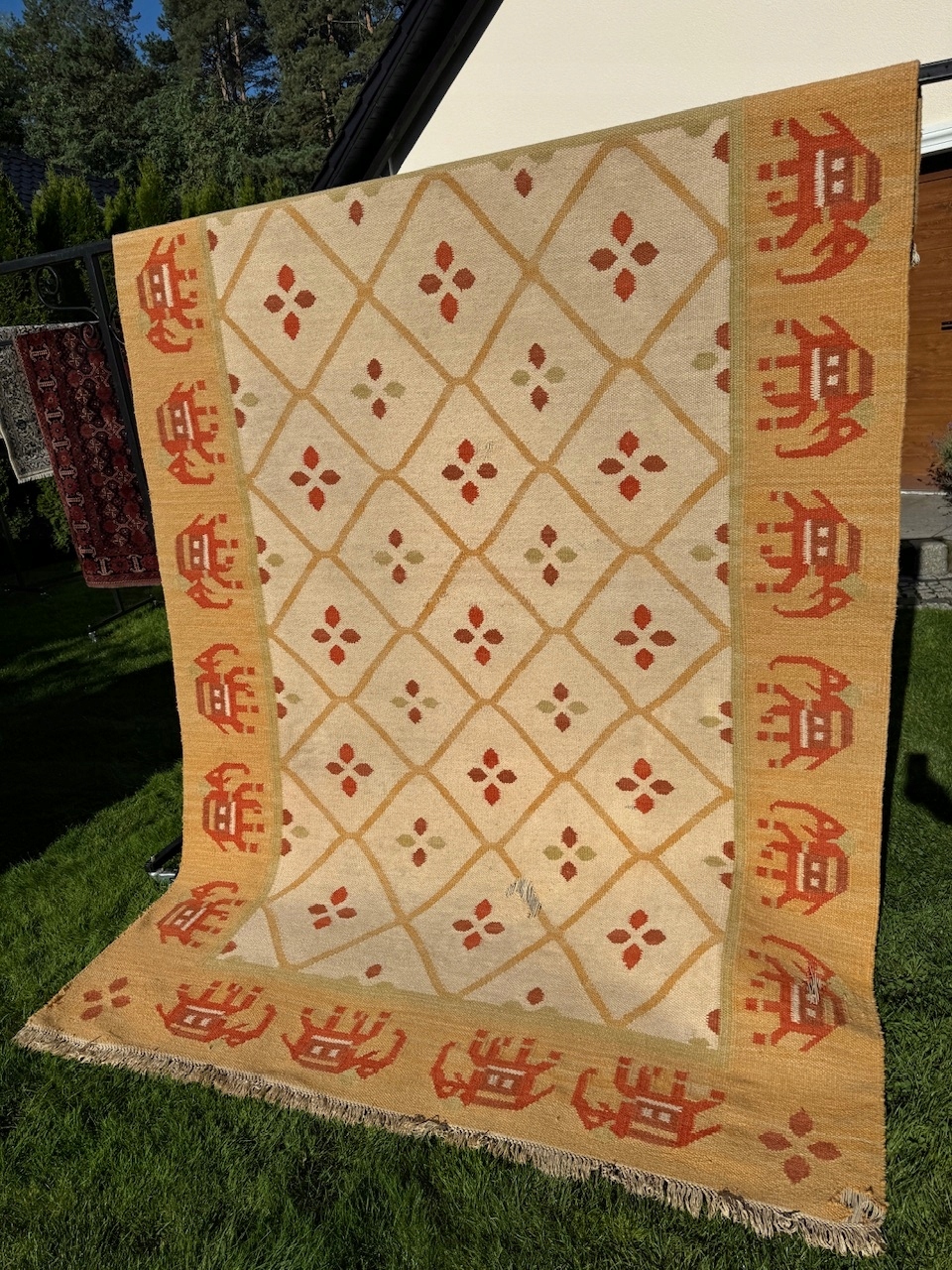 16949988759