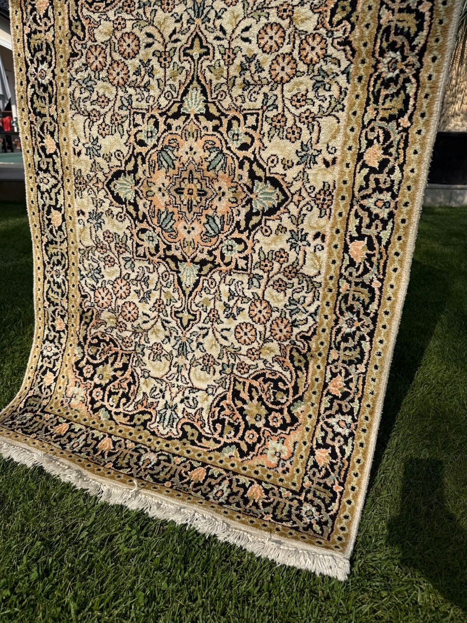 17881602885
