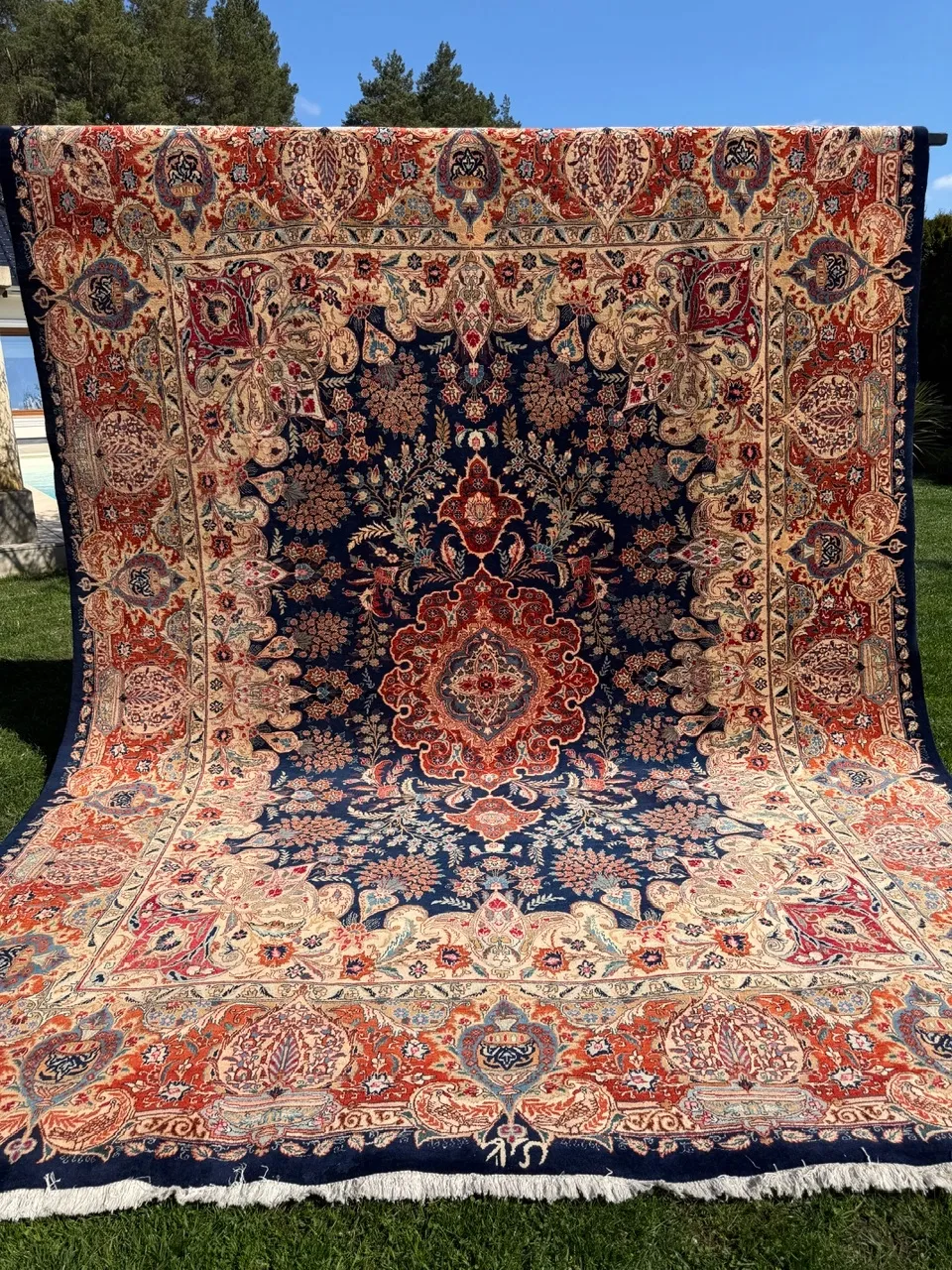 18525157205