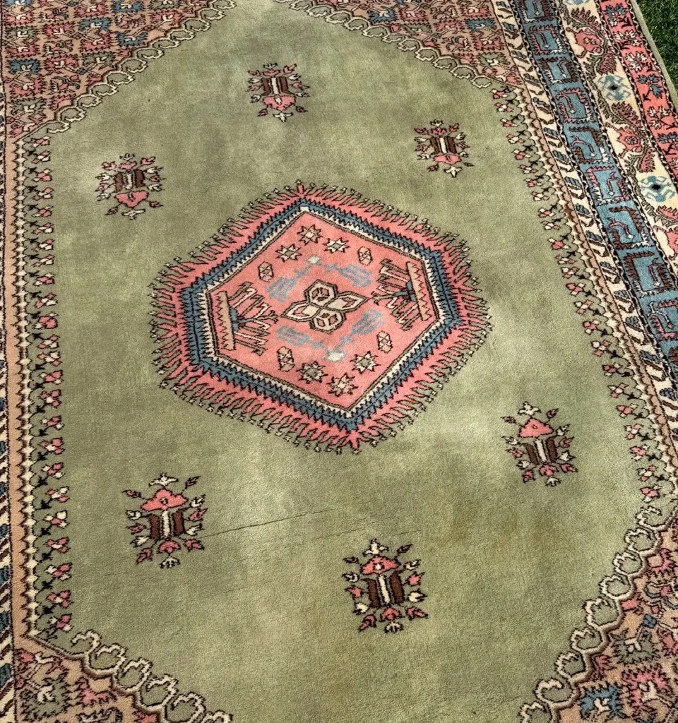 18548953628