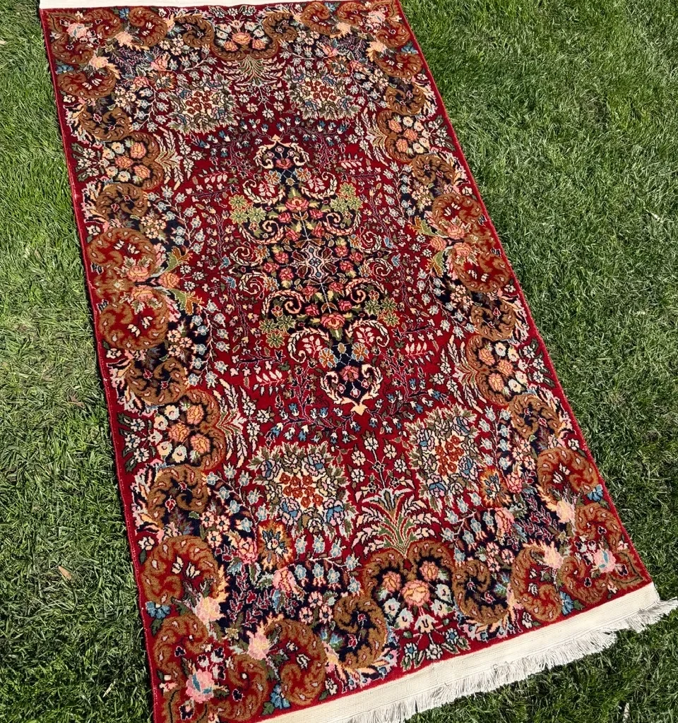 18562055061