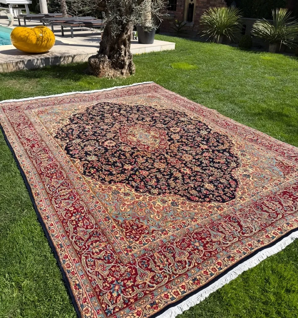18568048441