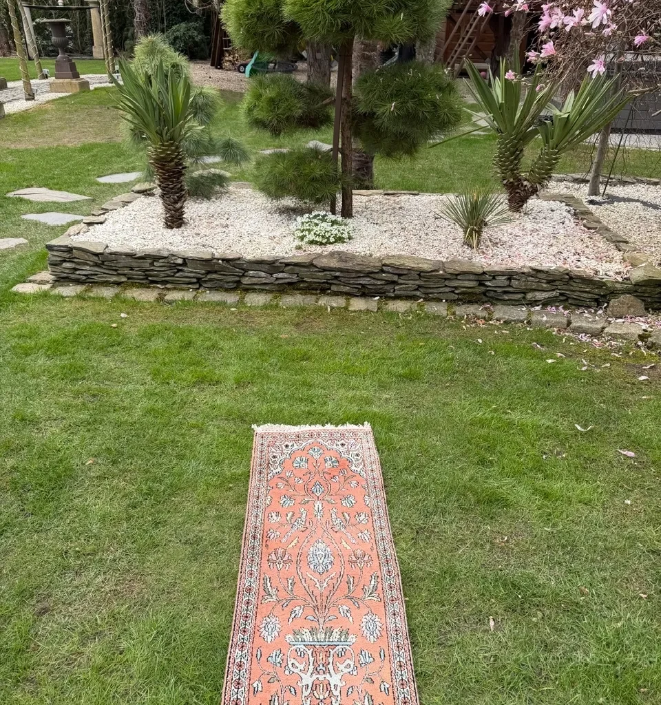 18622252084