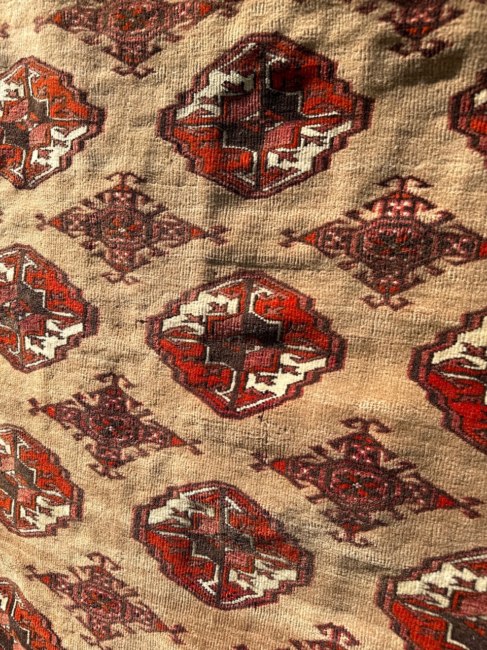 18532897430
