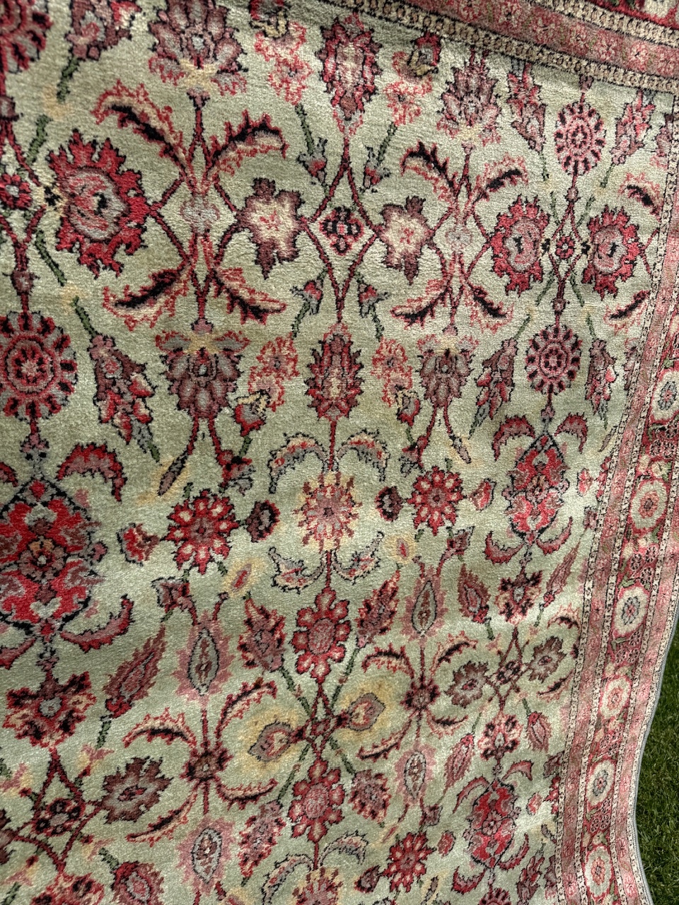18548640992