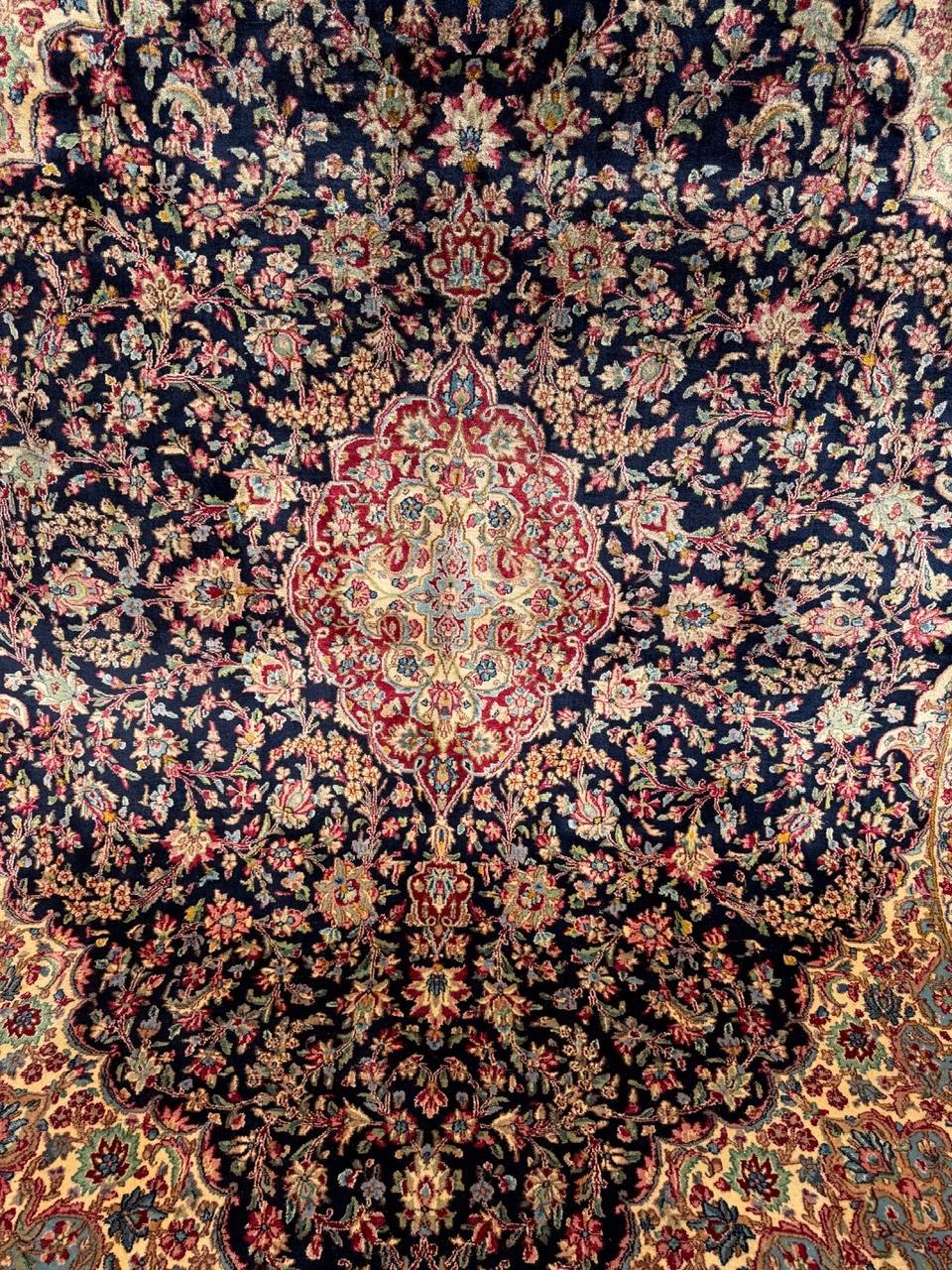 18568048441