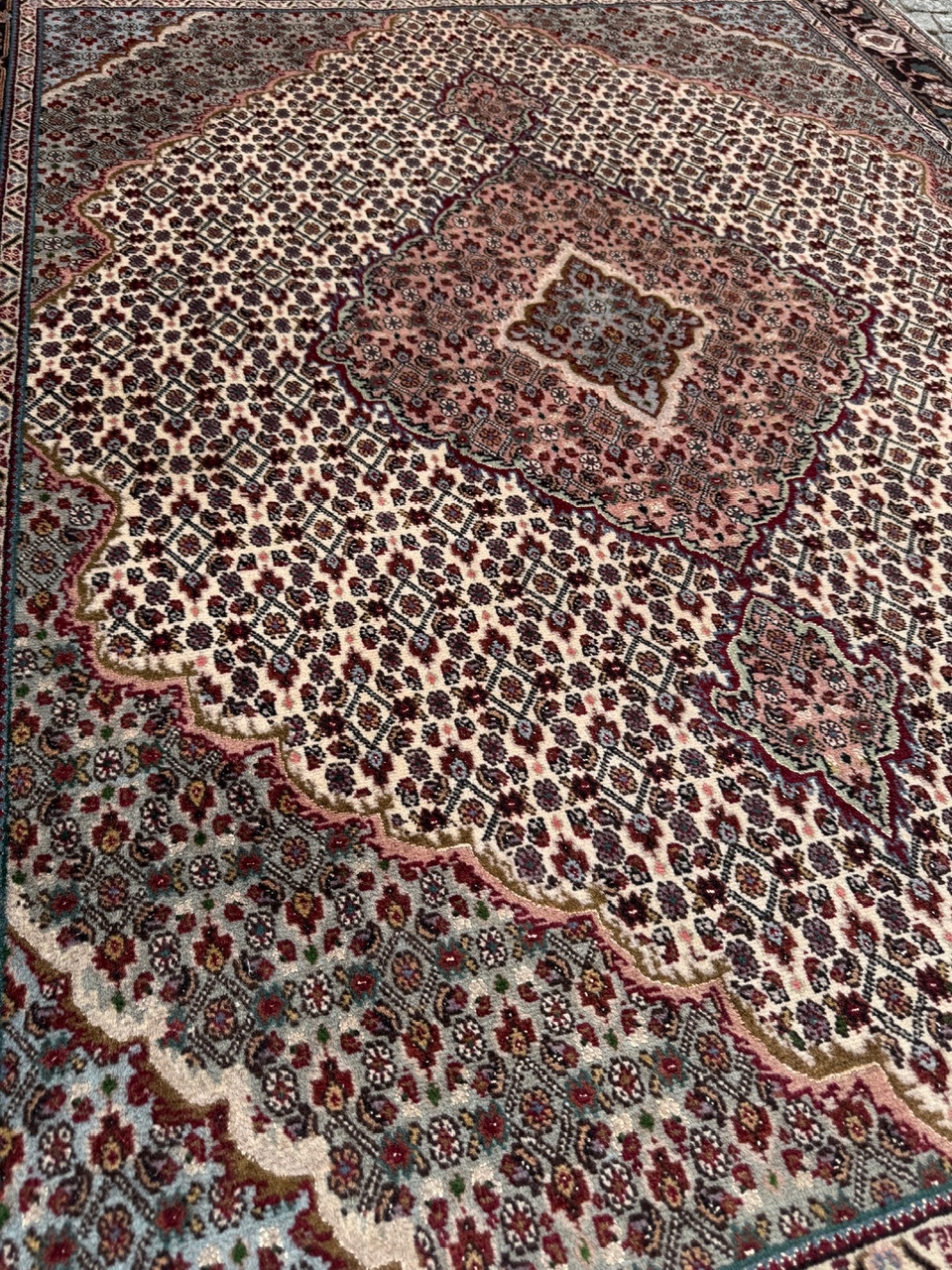 18668462066