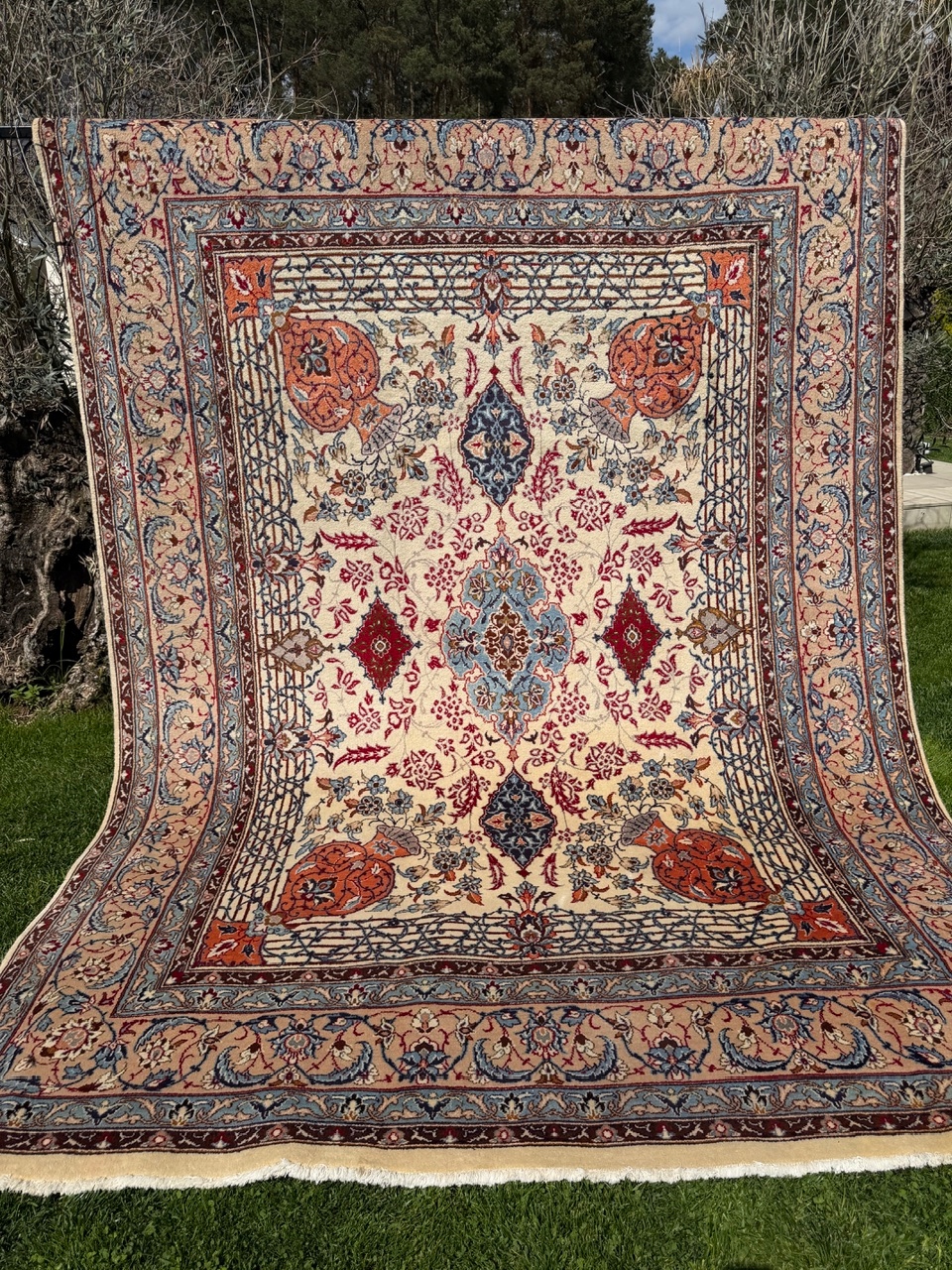 18725050980