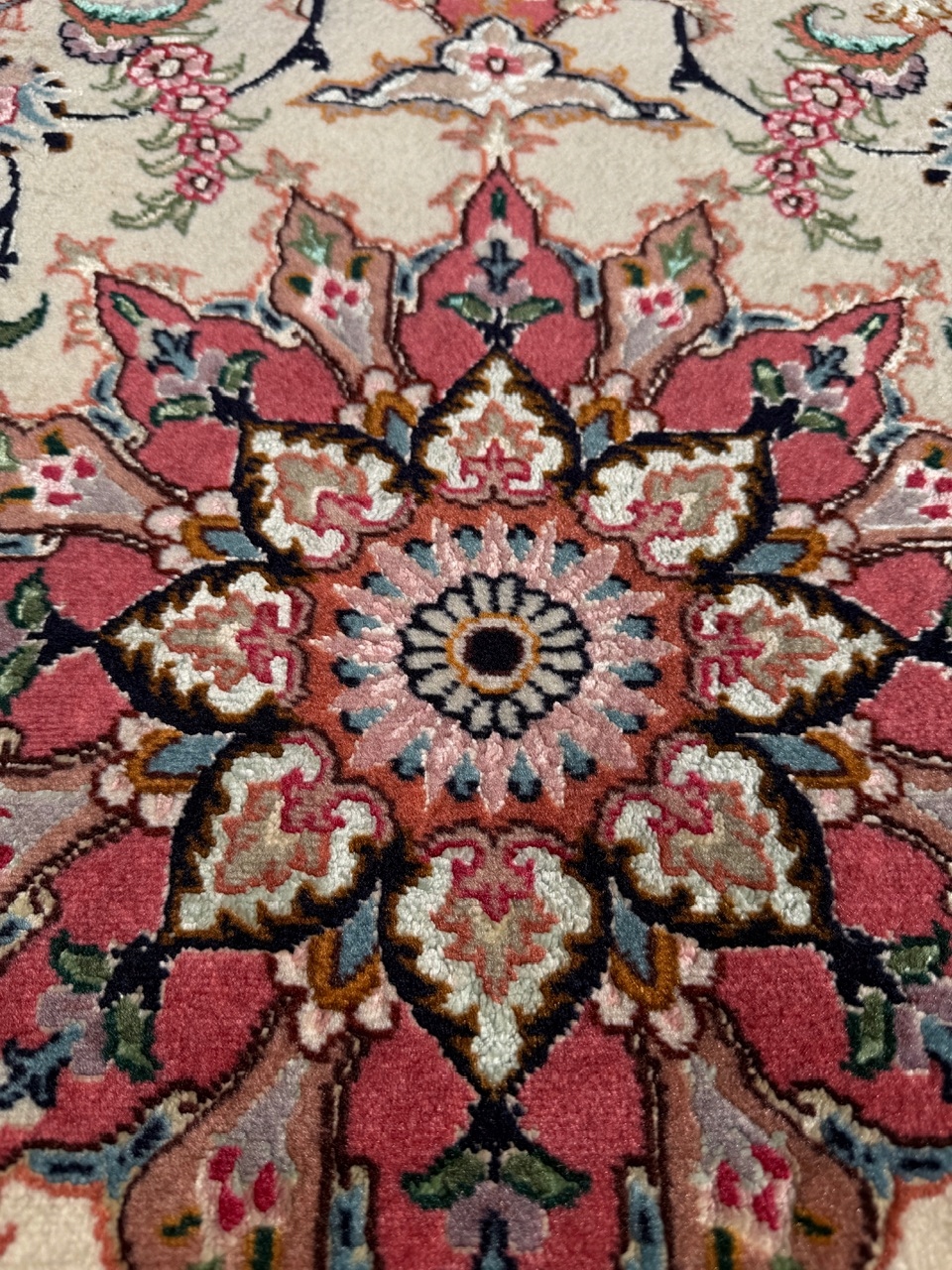 18755767200