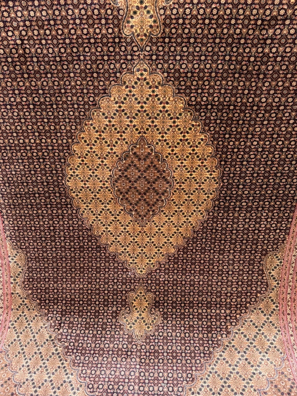 18755843198