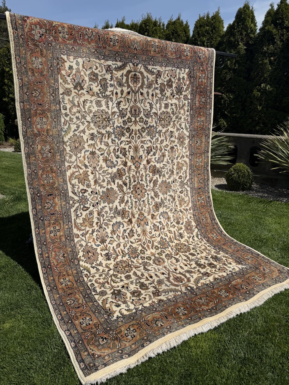 18755935894