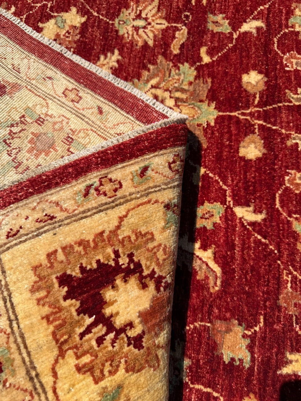 18831270352