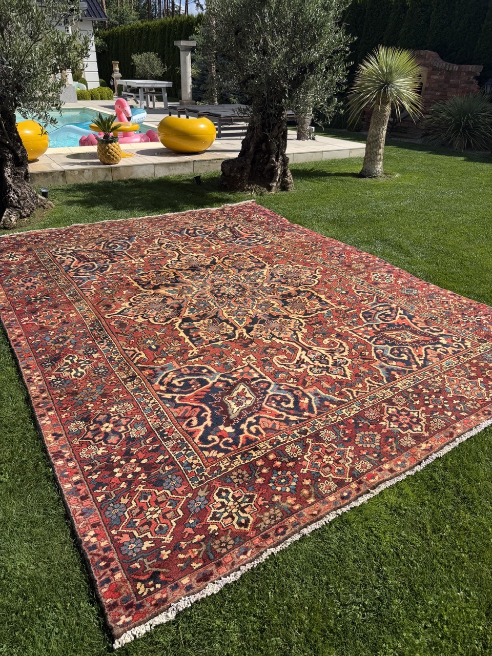 18891826930