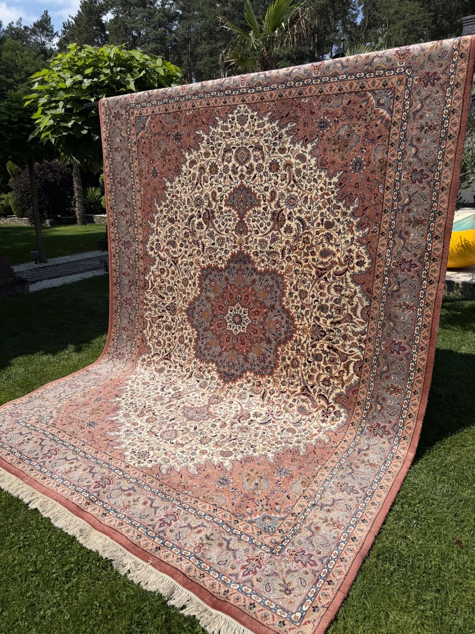 18923772166
