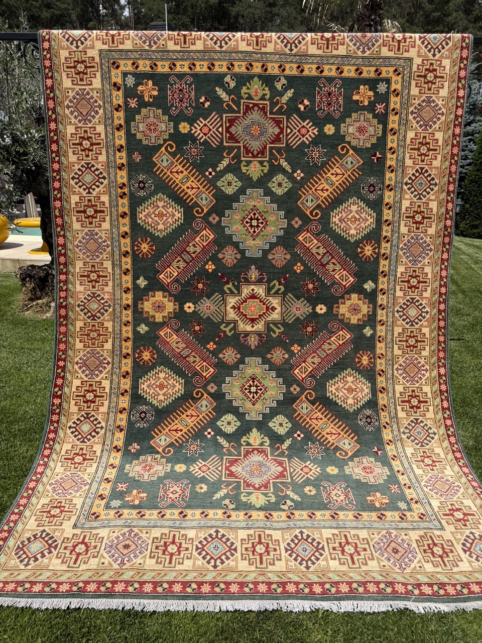 18932870867
