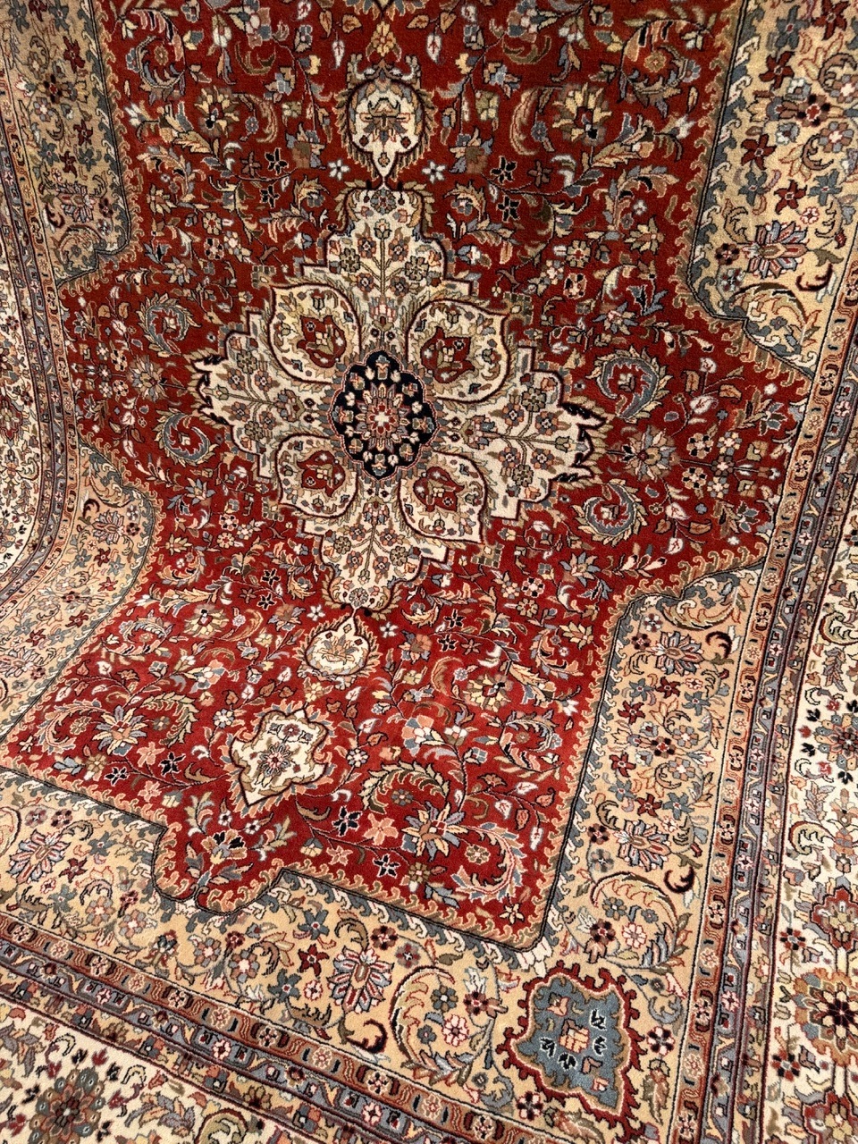 18937773186