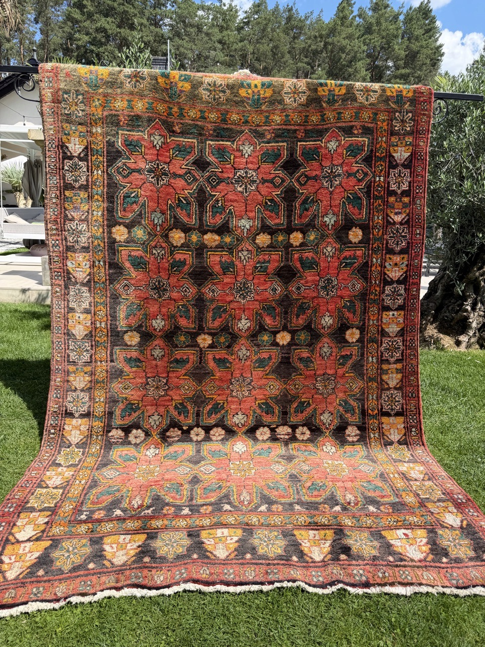 18944639217