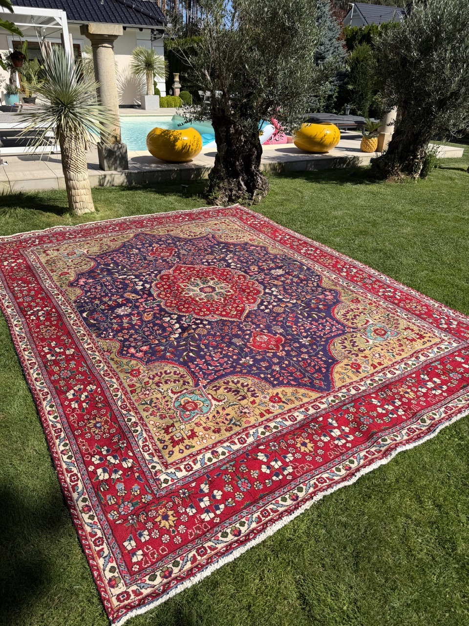 18956633257
