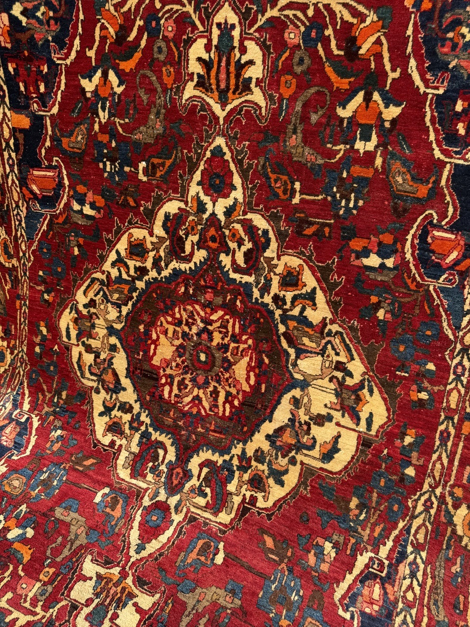 18969576413
